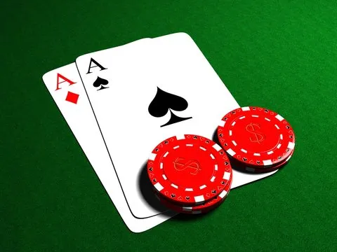 极悦娱乐：APP与网页版深度对比，助您选择最佳体验